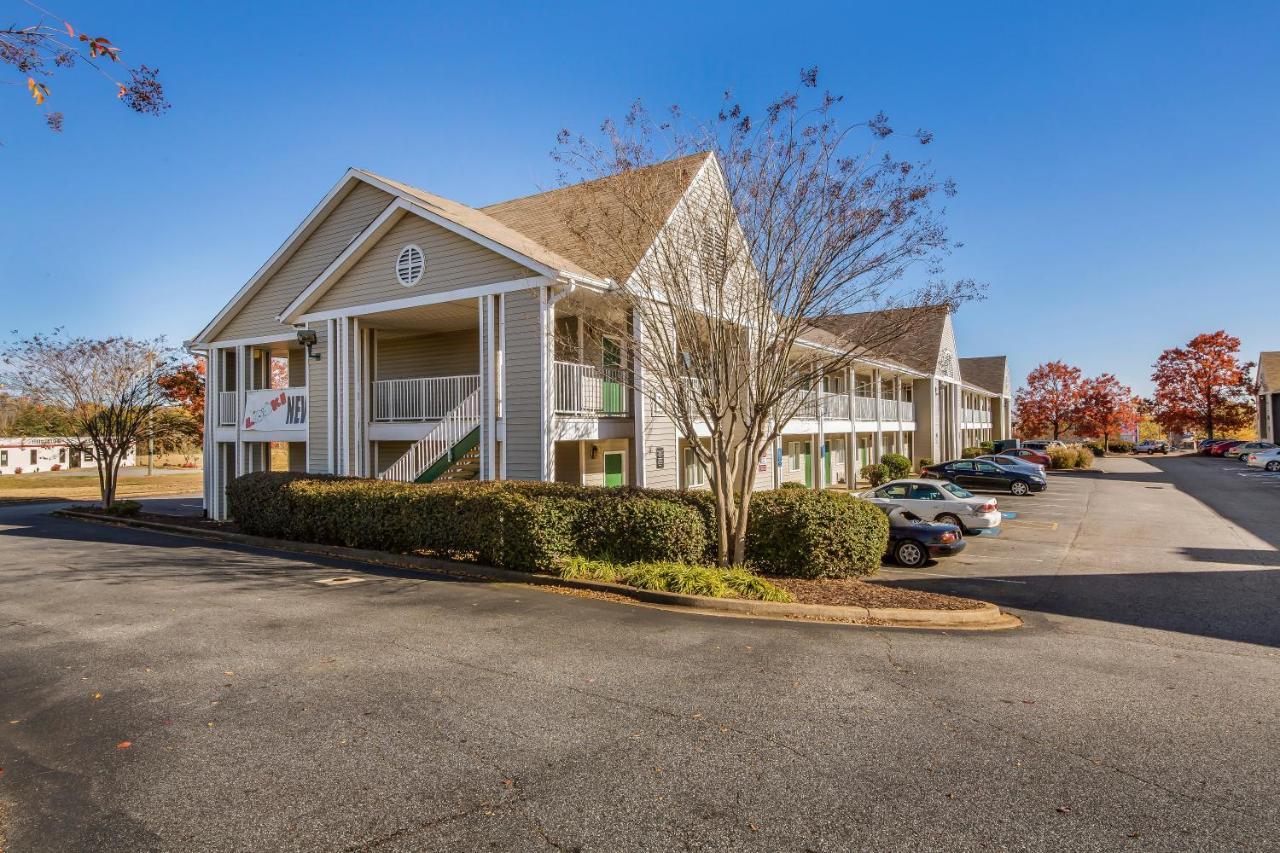 Hometowne Studios By Red Roof Spartanburg - Asheville Highway Southern Shops Exteriér fotografie